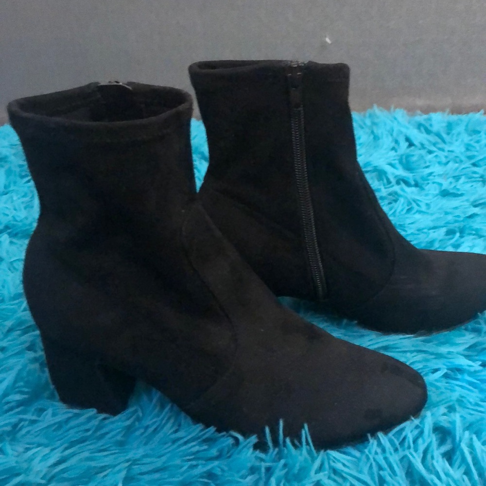 Unisa black sock boots 7.5